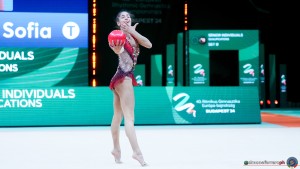 raffaeli sofia ita sfe03663 copia simone ferraro ph